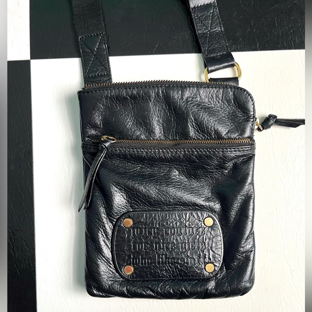 JUICY COUTURE VINTAGE Y2K CROSSBODY BAG